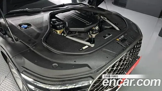 Genesis G90 2022 — Photo 19/20