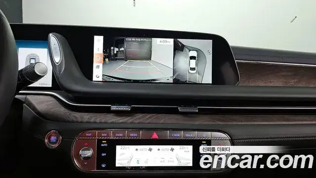 Genesis G90 2022 — Photo 9/20