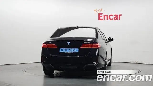 BMW i5 2025 — Şəkil 10/20