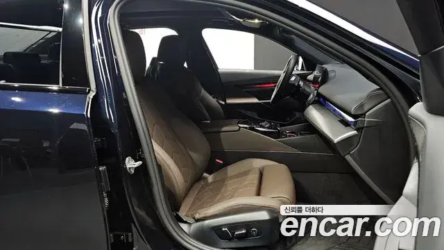 BMW i5 2025 — Şəkil 12/20
