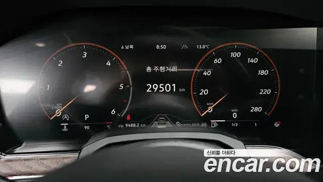 Volkswagen Touareg 2024 — ფოტო 18/20