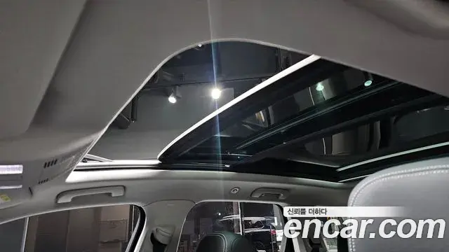 Volkswagen Touareg 2024 — ფოტო 8/20