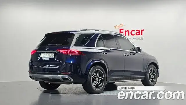 Mercedes-Benz GLE-Class 2019 — ფოტო 11/20