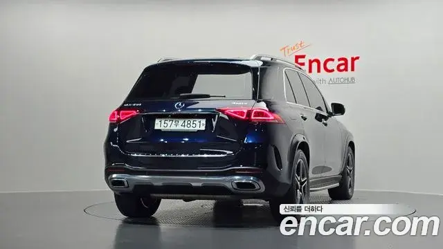 Mercedes-Benz GLE-Class 2019 — ფოტო 3/20