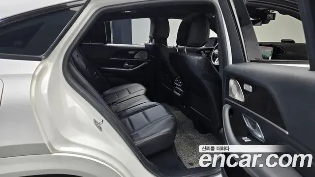 Mercedes-Benz GLE-Class 2022 — Şəkil 13/20