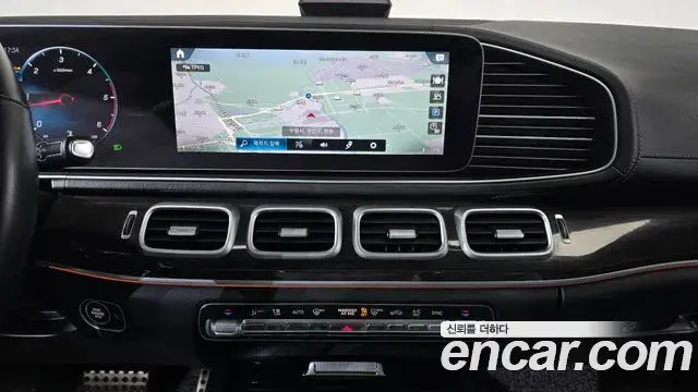 Mercedes-Benz GLE-Class 2022 — Şəkil 10/20