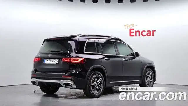 Mercedes-Benz GLB-Class 2020 — Фото 2/20