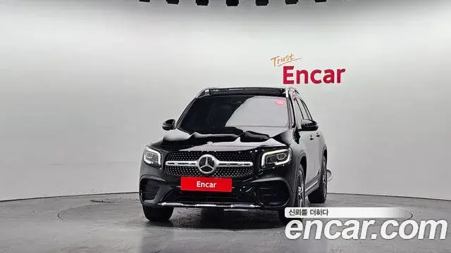 Mercedes-Benz GLB-Class 2020 — Фото 3/20