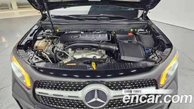 Mercedes-Benz GLB-Class 2020 — Фото 6/20