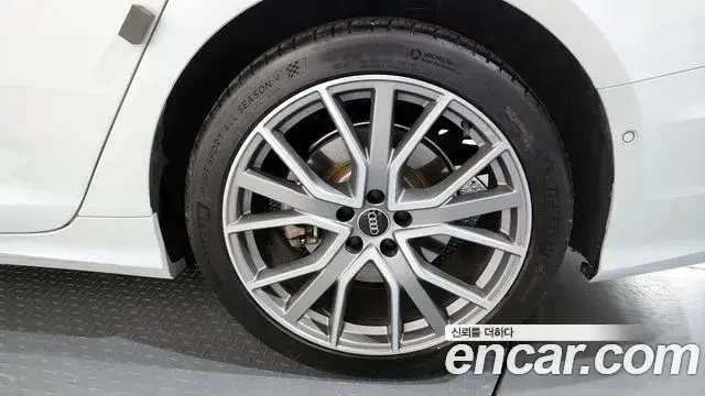 Audi A6 2023 — Şəkil 19/20