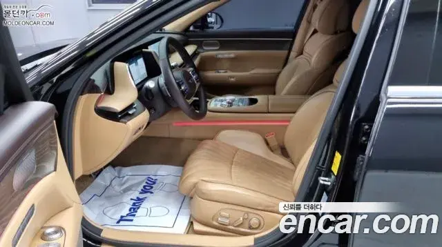 Genesis G90 2022 — Photo 17/18