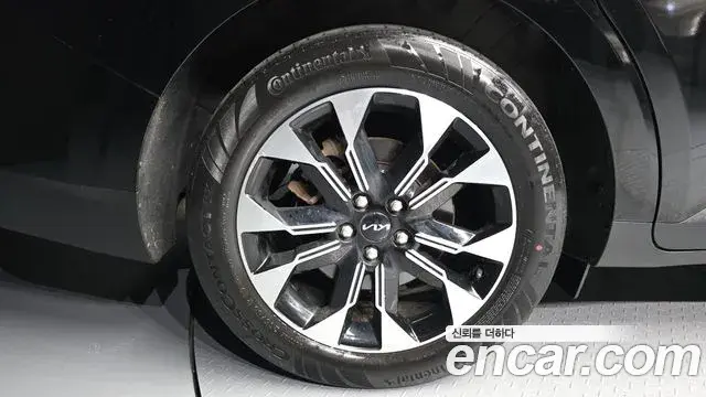 Kia Carnival 2021 — Photo 15/20