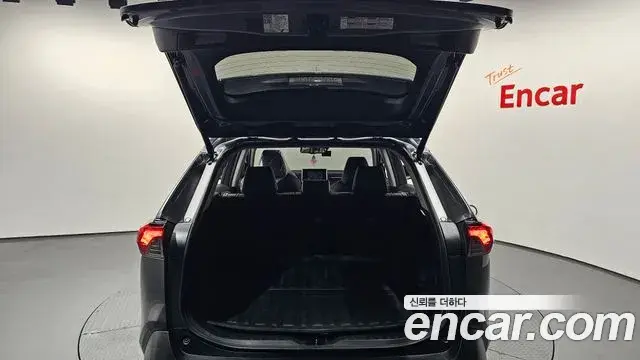 Toyota RAV4 2024 — Şəkil 5/20