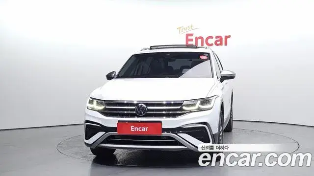 Volkswagen Tiguan Allspace 2023 — ფოტო 12/20