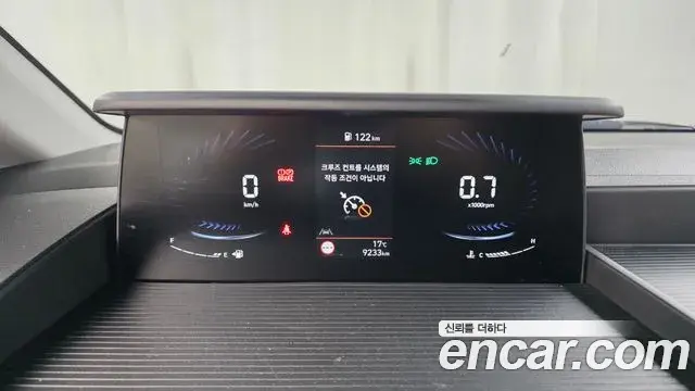 Hyundai Staria 2024 — Photo 20/20