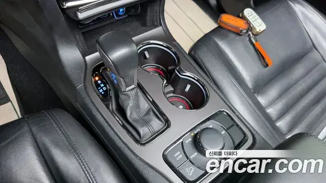 Jeep Grand Cherokee 2020 — Фото 9/20