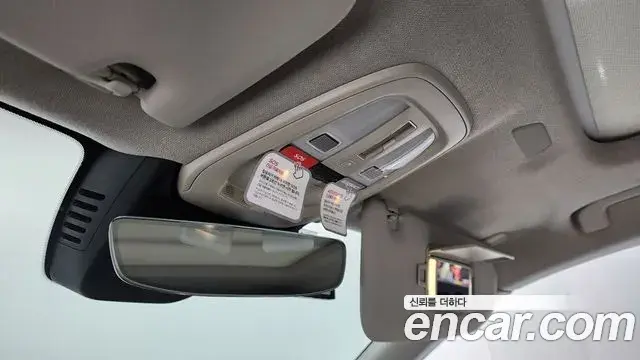 Volvo XC40 2025 — Şəkil 19/20