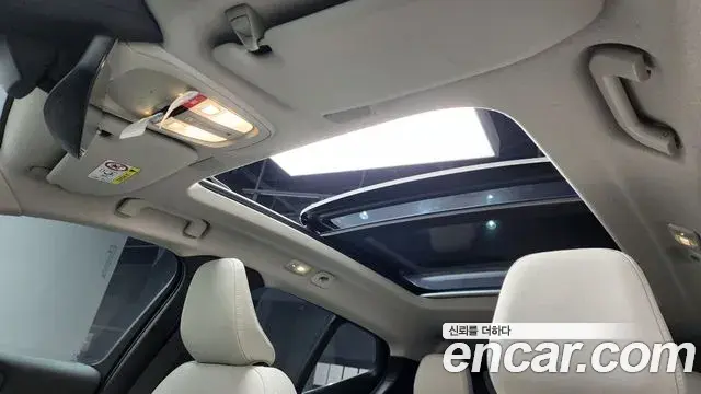 Volvo XC40 2025 — Şəkil 2/20