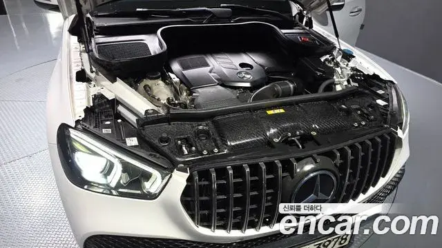 Mercedes-Benz GLE-Class 2020 — ფოტო 9/20
