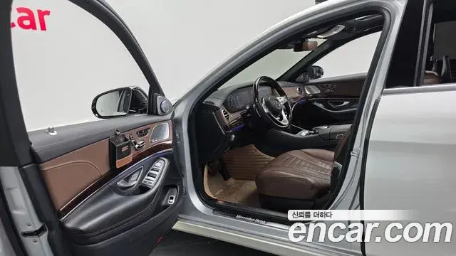 Mercedes-Benz S-Class 2018 — Фото 10/20
