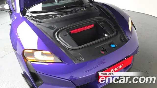 Porsche Taycan 2025 — Photo 12/20