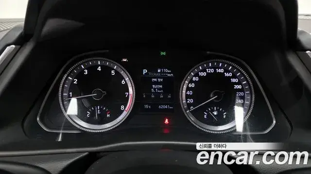 Hyundai Sonata Hybrid 2020 — Photo 8/20
