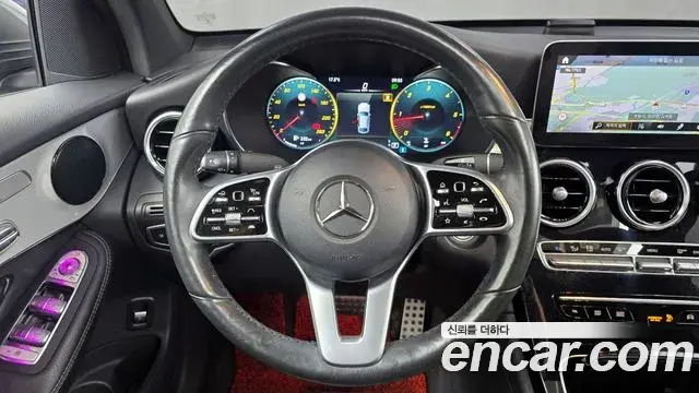 Mercedes-Benz GLC-Class 2021 — ფოტო 13/20