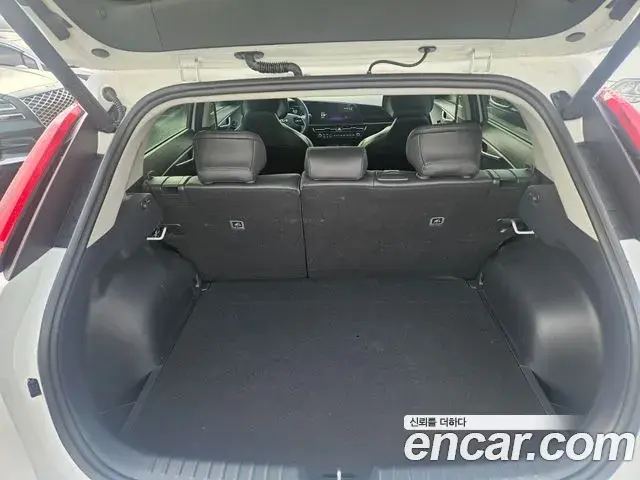 Kia Niro 2024 — ფოტო 20/20