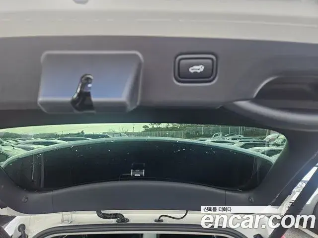 Kia Niro 2024 — ფოტო 14/20