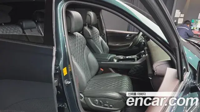 Genesis GV80 2022 — ფოტო 13/20
