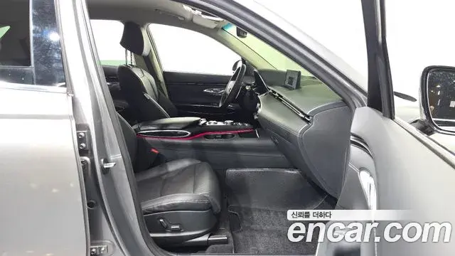 Genesis GV70 2022 — Şəkil 8/20