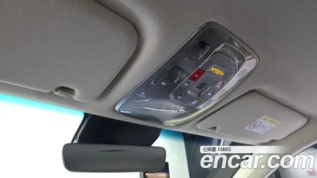 Genesis GV70 2022 — Şəkil 2/20
