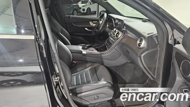 Mercedes-Benz GLC-Class 2023 — Фото 18/20