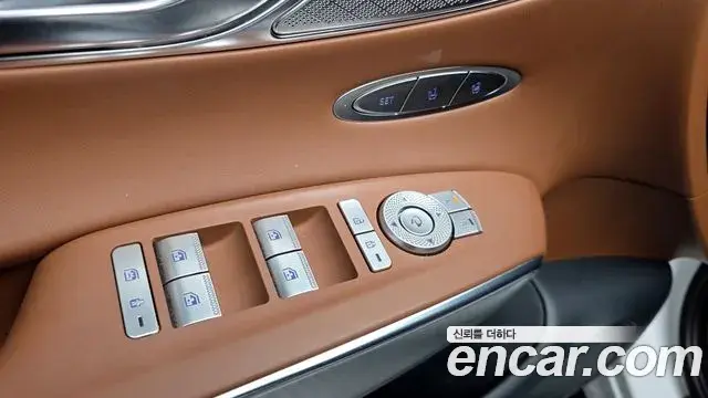 Genesis GV70 2022 — Şəkil 15/20