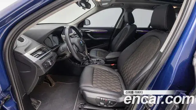 BMW X1 2021 — ფოტო 12/19