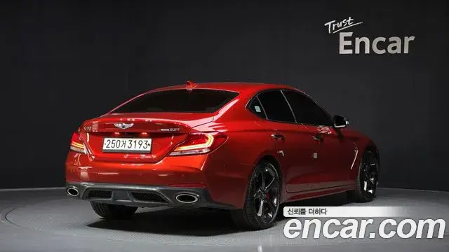 Genesis G70 2020 — ფოტო 13/20