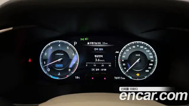 Genesis G70 2020 — ფოტო 16/20