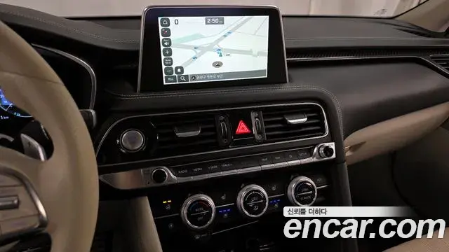 Genesis G70 2020 — ფოტო 12/20