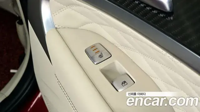 Genesis G70 2020 — ფოტო 14/20