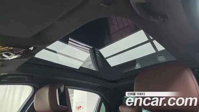 BMW 7 Series 2025 — Photo 11/20