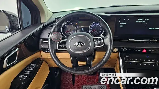 Kia Carnival 2021 — Фото 12/20