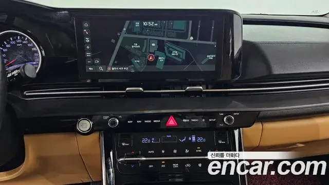 Kia Carnival 2021 — Фото 13/20