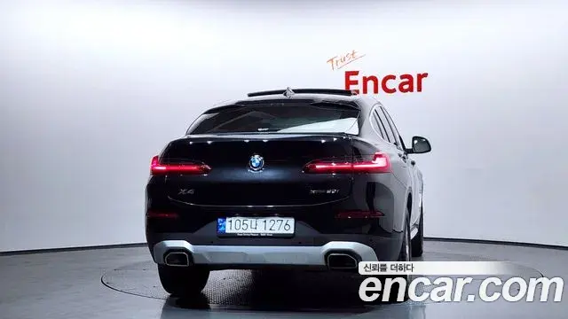 BMW X4 2023 — Фото 4/20
