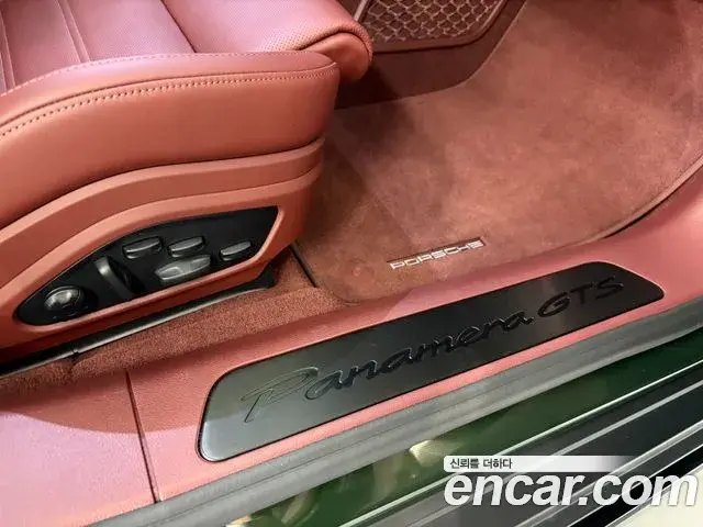 Porsche Panamera 2025 — ფოტო 6/20