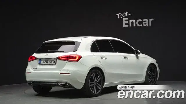 Mercedes-Benz A-Class 2022 — Фото 2/20