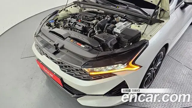 Kia K5 2019 — ფოტო 12/20