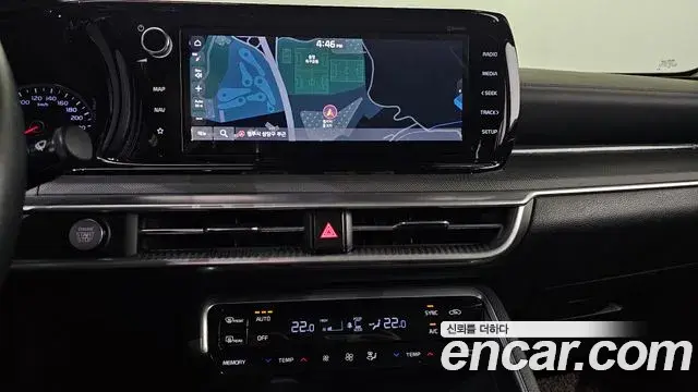 Kia K5 2019 — ფოტო 2/20