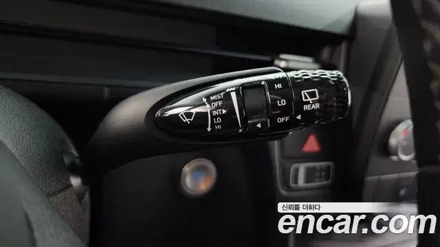 Hyundai Staria 2021 — Photo 15/20
