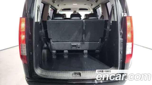 Hyundai Staria 2021 — Photo 13/20