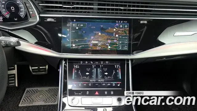 Audi Q7 2022 — ფოტო 4/20
